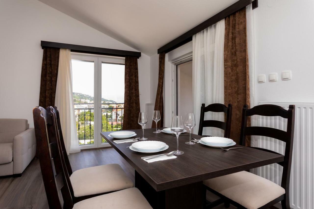 Bed & Breakfast Dosen III Baska  Exterior photo